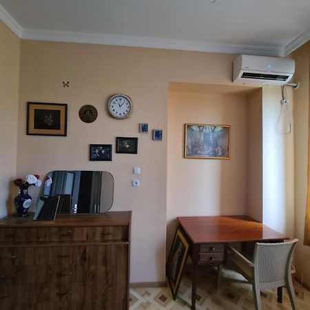 Camellia Hotel Кутаиси Екстериор снимка